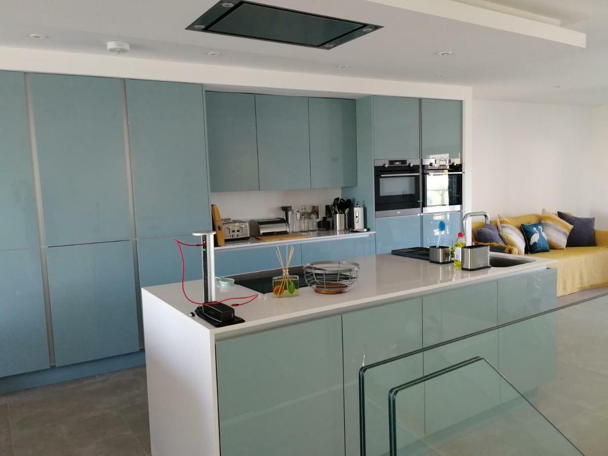 Portrush Luxury Apartment, Currangate Экстерьер фото