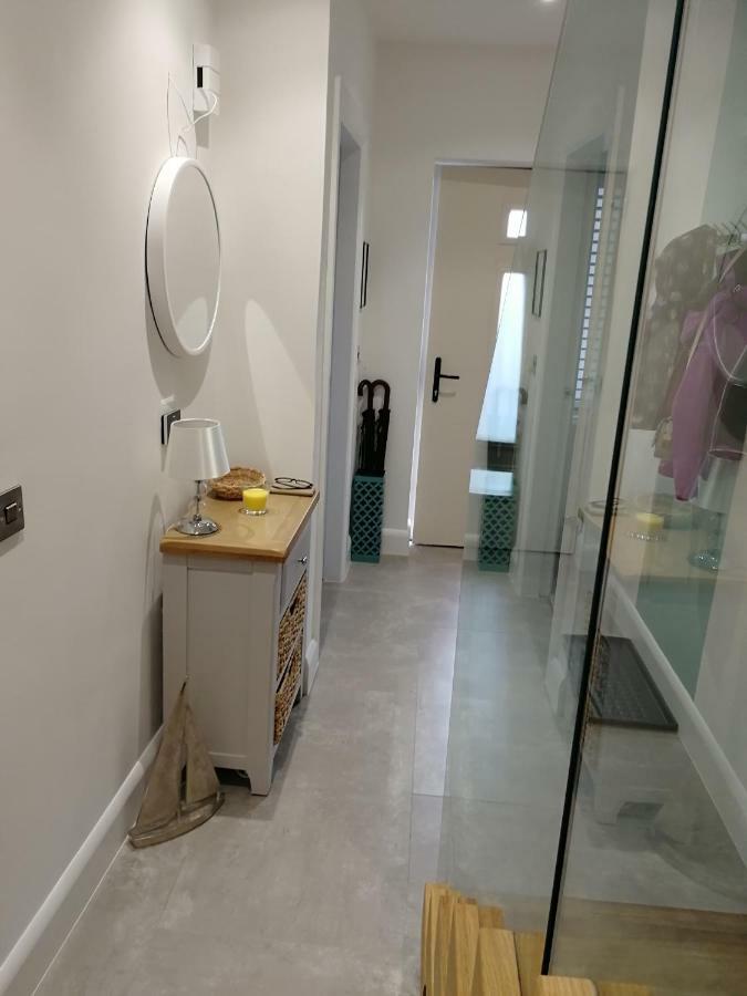 Portrush Luxury Apartment, Currangate Экстерьер фото